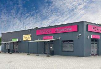 Spielhalle und Billardcafé