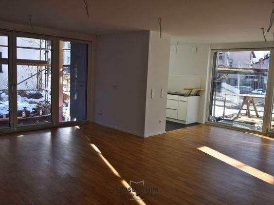 Blick in den Wohn- und Essbereich