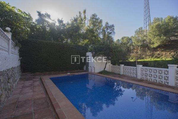 Refurbished Detached Villa with Comfort and Privacy in Benalmádena