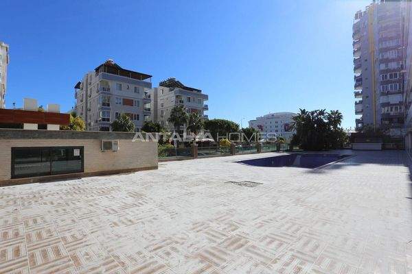 2-Bedroom Flat with an En-Suite Bathroom in Antalya