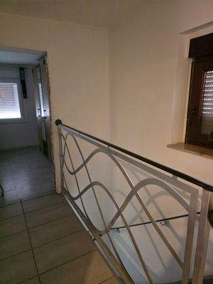 Treppenaufgang Flur.jpg