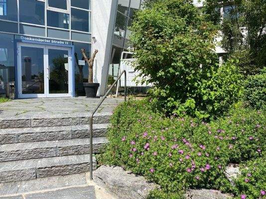 ... auch im Detail gepflegtes Grün.