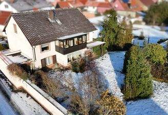 Grundstück mit Blick zum Haus