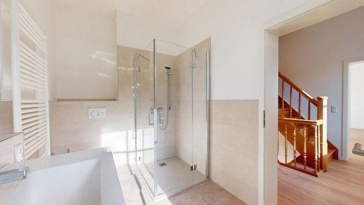 OG Whg. 2 - Badezimmer