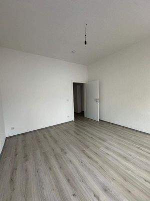 WhatsApp Image 2025-09-18 at 08.14.22 (10).jpeg