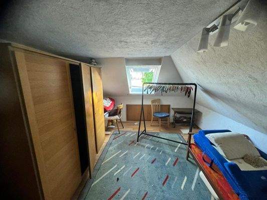 Bügelzimmer im DG  (EFH)