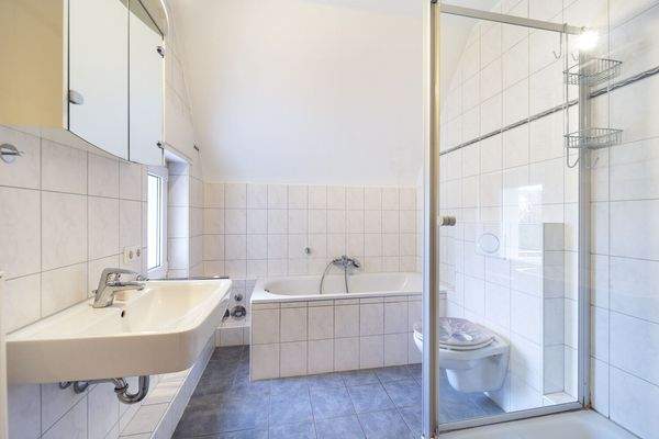 Badezimmer Dachgeschoss