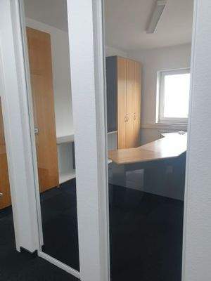 Büroraum Leitung-2