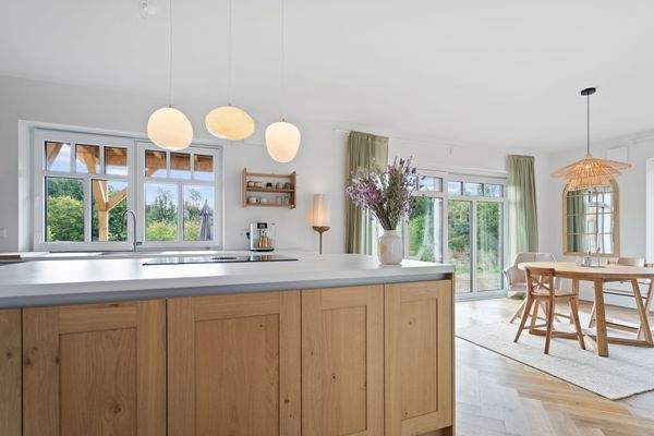 Küche und Essbereich