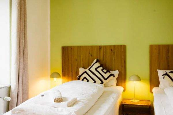 74e627b4-23c1-4b9e-82fb-4e4b3aec5a76