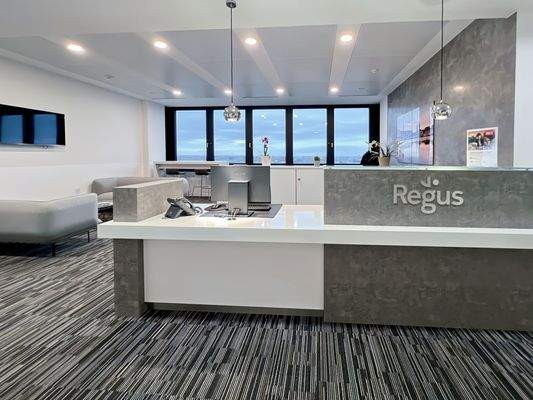 Regus_Mundsburgtower_Germany_Centre 3914_Reception