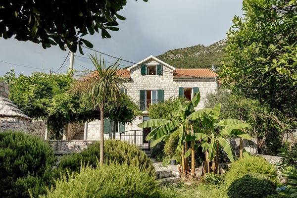 3 - Tivat, Lepetane -  authentic stone villa on th