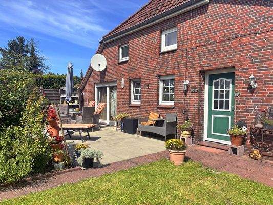 ELW_Eingangs-/ Gartenbereich