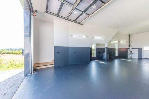 Paunzhausen Halle, Paunzhausen Hallenfläche