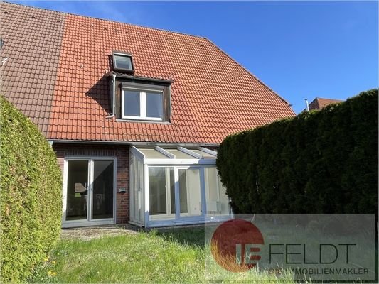 Rückansicht mit Garten