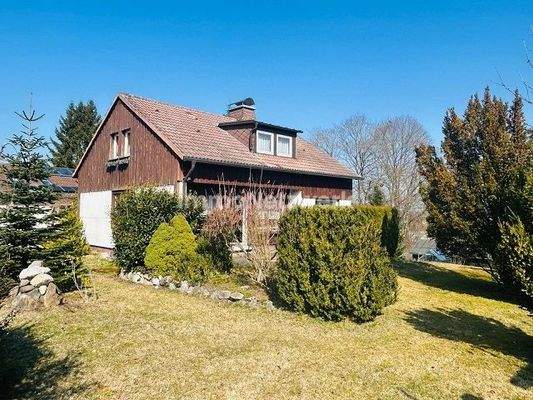 Front Ansicht seitlich Front