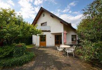 Haus Gartenansicht