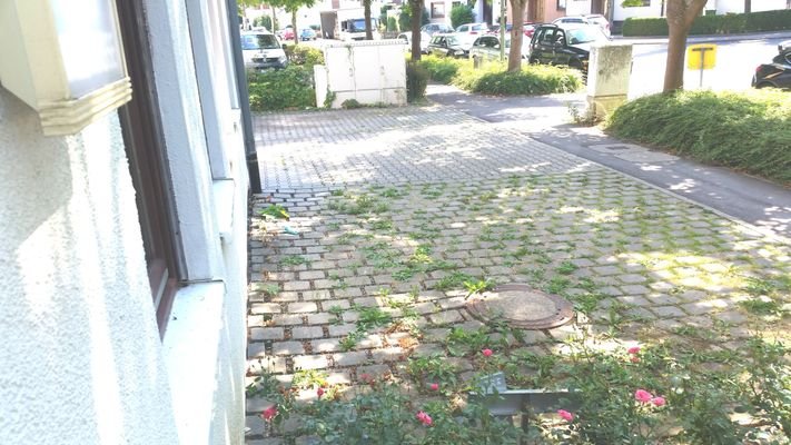KFZ-Stellplatz