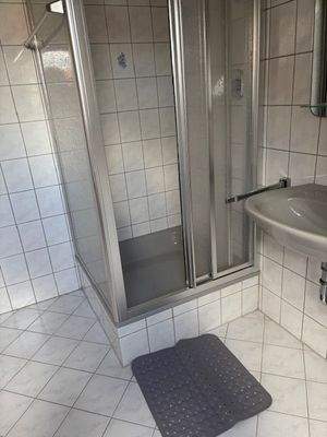 Duschbad im 2. OG