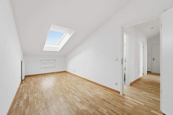 Kinder-/Arbeitszimmer 