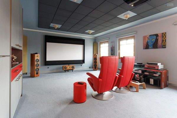 Multimediaraum mit Heimkino