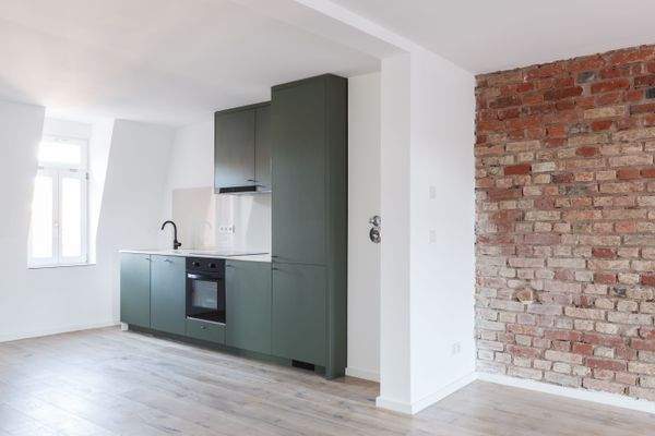 Brandneue Luxusküche (im Kaufpreis enthalten) 