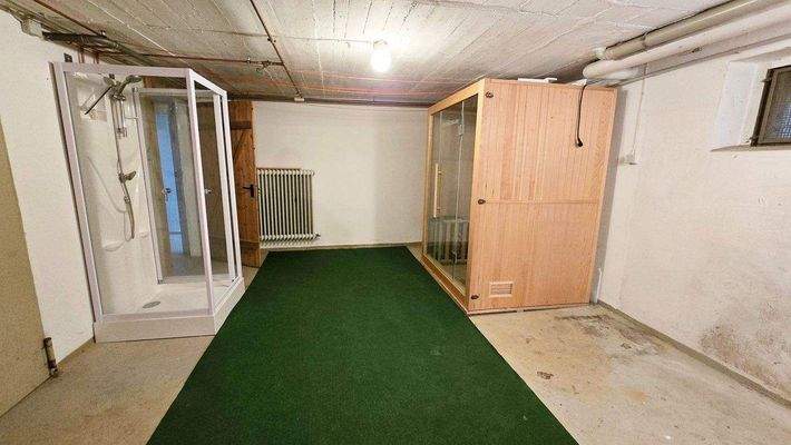 Keller mit Sauna.jpg