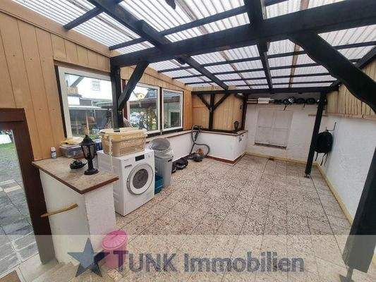 10 - Großzügiger Wintergarten