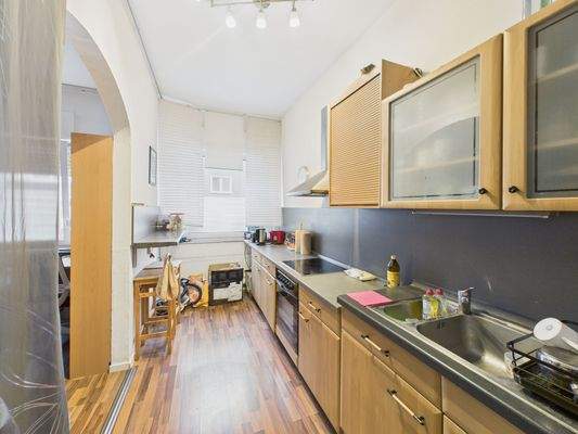 CAM01223G0-PR0168-STILL008