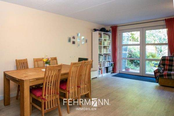 Wohn- und Esszimmer-01