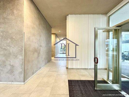 Neuer Eingang Haus B