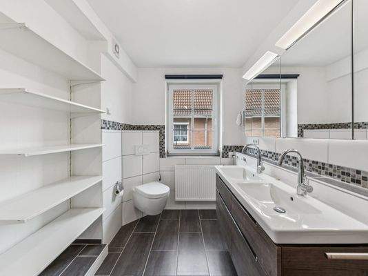 Badezimmer Erdgeschoss