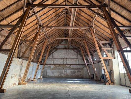 Lagerhalle zu vermieten in Mallersdorf