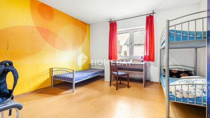 1. OG Schlafzimmer 2 1