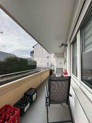 Balkon mit Zugang zum Schlafzimmer und Wohnzimmer