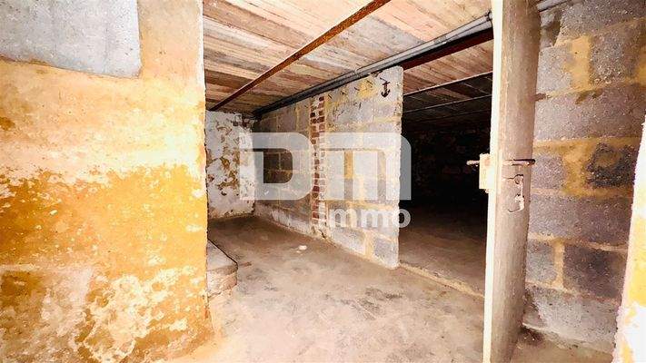 KG Teilkeller / Diele