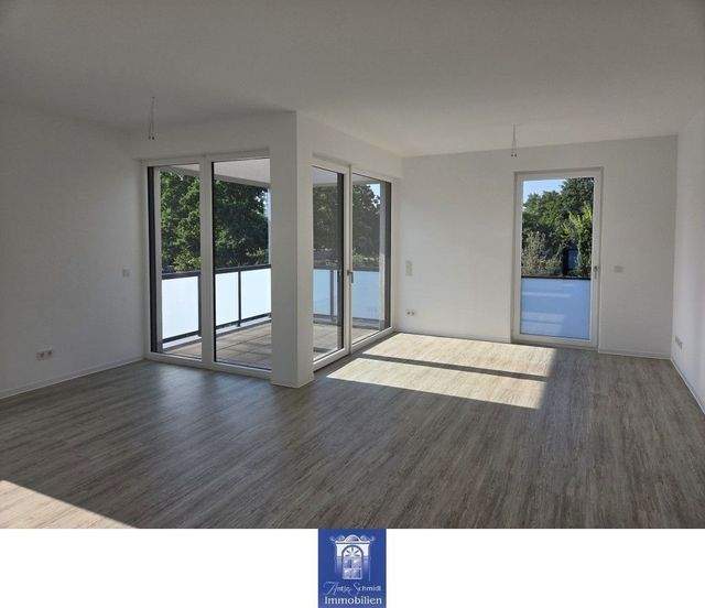 Helle stilvolle Wohnung mit großem Balkon - hochwertig und modern! - Photo 1