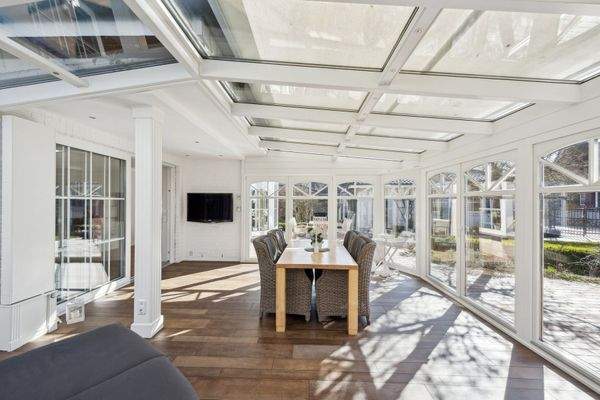 602691-B-backbonephoto-043