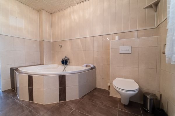 Badezimmer Erdgeschoss