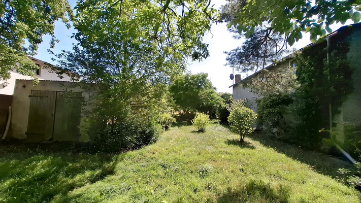 7d100e1f-b132-4379-aade-9a7a32995795 (1)