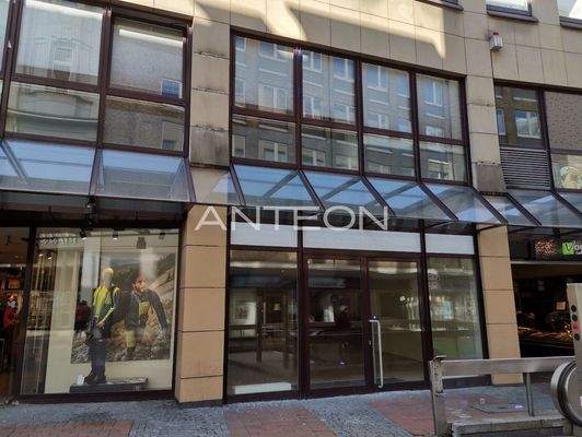 Ladenlokal - Aussenansicht - 1