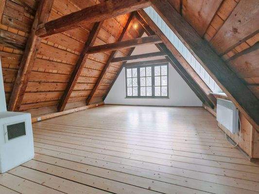 Master-Schlafzimmer DG