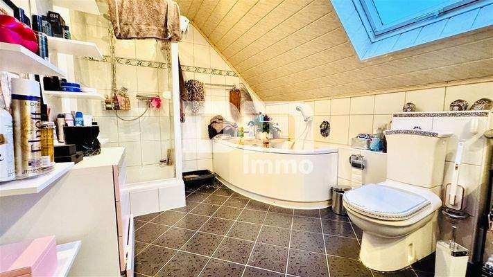 OG / DG Bad Wanne / Dusche