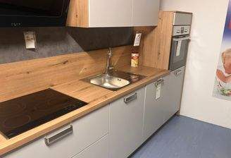 Küche Einbau neu 01.jpg