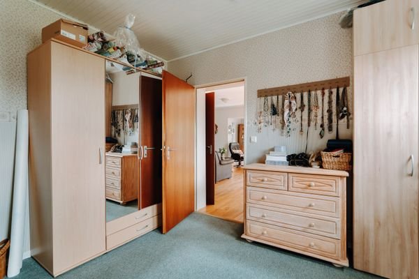 Ankleideraum / Kinderzimmer