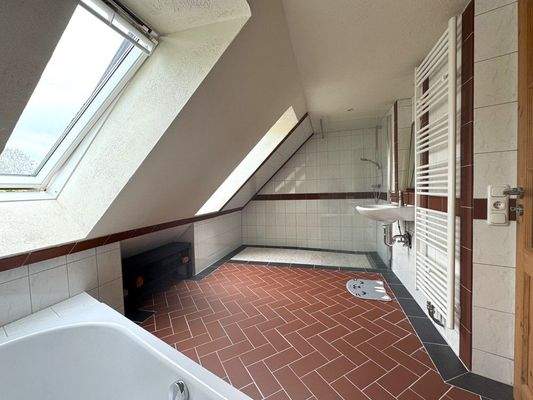 Badezimmer Dachgeschoss