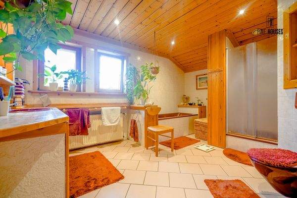 Wohnung 1 - OG_Bad 1