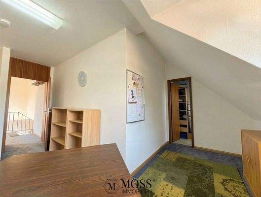 Arbeitszimmer/Kinderzimmer