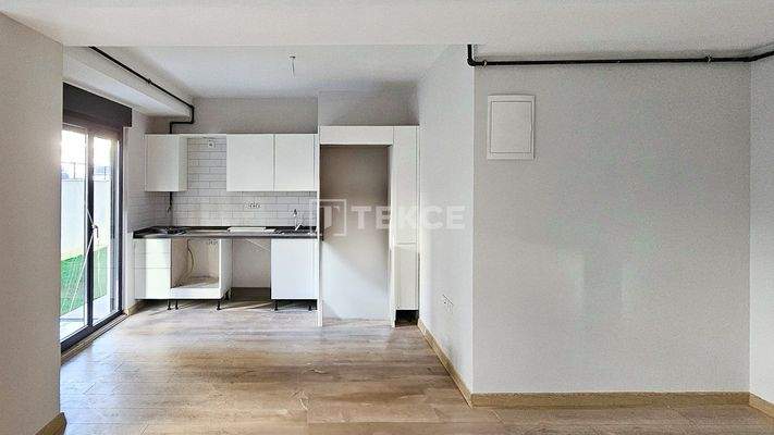 Duplex Apartment Close to the Bağdat Street in Kadıköy