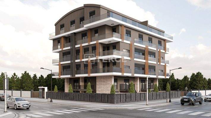 Apartments for Sale in Konyaaltı Arapsuyu in a Complex with Parking